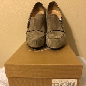 Christian louboutin laponos